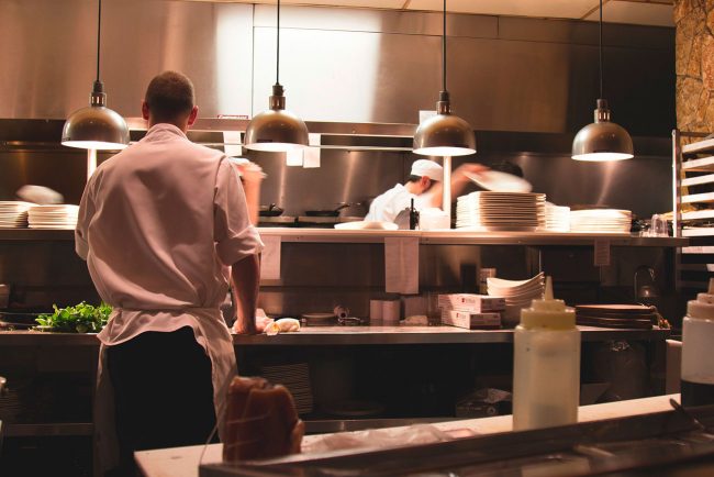 restaurant-2623071_1920