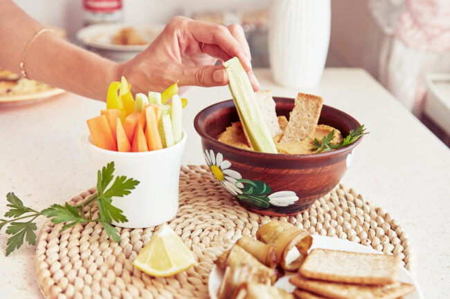 Healthy vegetable snacks for busy professionals