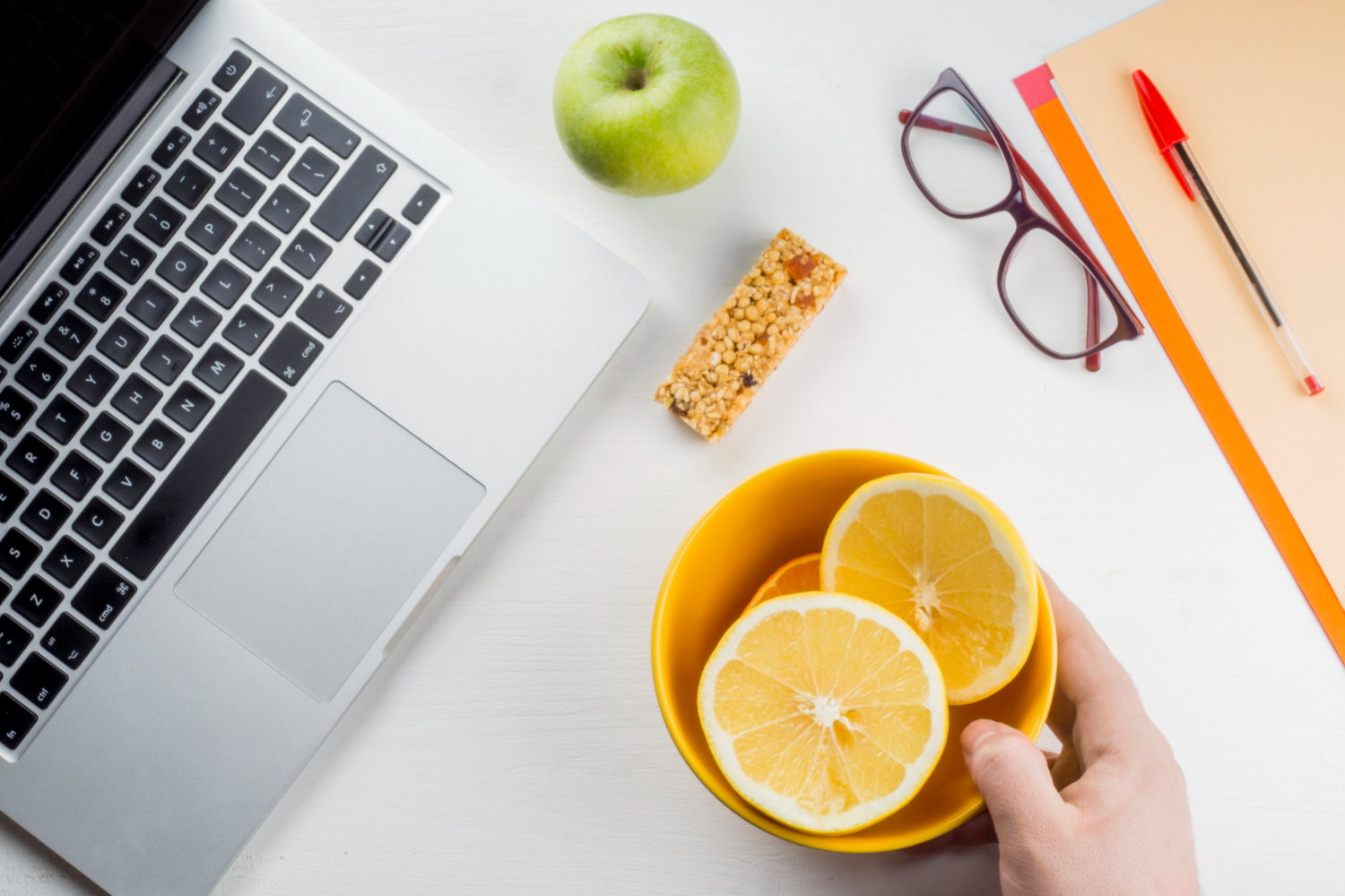 2147761551 healthy snacks and light meals for employee productivity