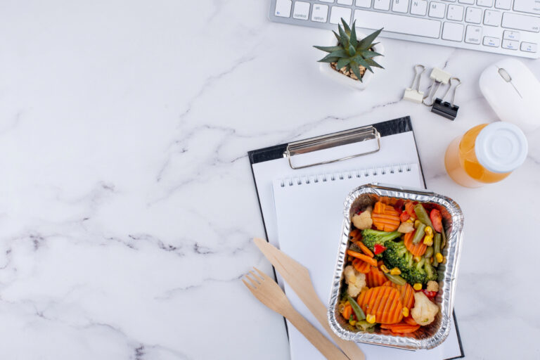 corporate meal prep supporting wellness for hybrid teams with healthy meals